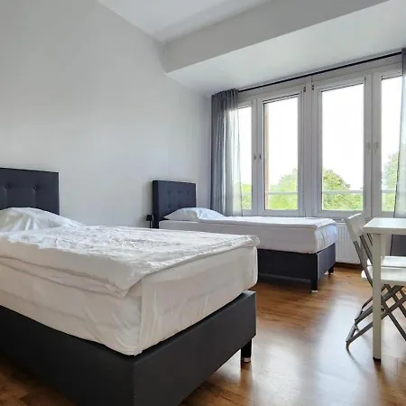Helle Mit Balkon Perfekt Fuer Monteure Und Arbeiter Appartement Rüsselsheim